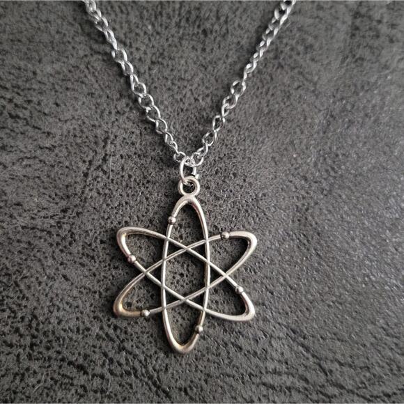 Atom symbol atomic pendant silver tone necklace - Picture 1 of 3